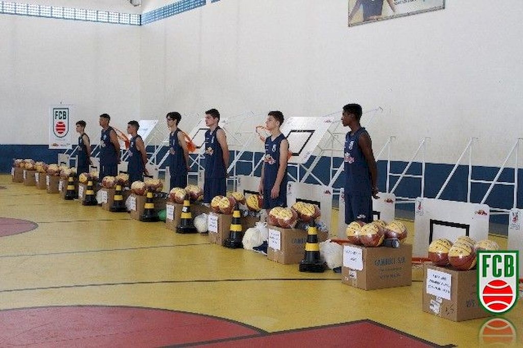 BASQUETE CIDADÃO: OS ATLETAS DO NBB CAIXA MARCARAM PRESENÇA! 