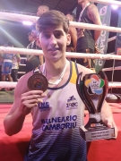 Léo Weiss conquista o bronze nos Jasc