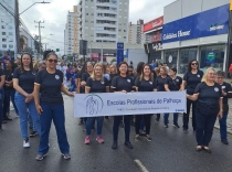 Presidente da FMEC destaca sucesso do desfile cívico em Palhoça