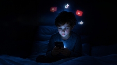 Lei Felca acende alerta sobre saúde mental de crianças e impõe novo limite ao ambiente...