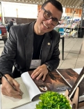 Escritor Daniel Camargo Thomaz anuncia lançamento de novo livro