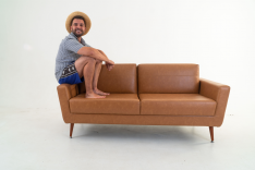 Badin Colono apresenta stand up no dia 11 de maio, na Arena Opus