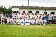 Meninos da Vila Palhoça têm quatro atletas aprovados em avaliação oficial do Santos F.C.