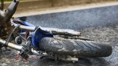 Motociclista é hospitalizado após colidir com caminhão no Contorno Viário