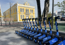 Patinetes elétricos já estão disponíveis em Palhoça