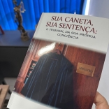 Advogado de SC lança livro que coloca o leitor no centro das decisões do STF