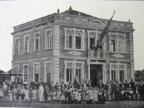 Primórdios de uma senhora centenária