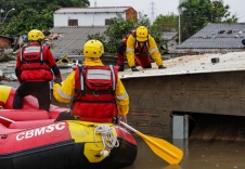 CBMSC mantém equipes de Força-Tarefa em sobreaviso para atendimentos decorrentes do ciclone