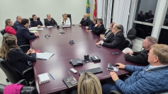 AMPESC reforça importância do NTE em reunião na Secretaria de Educação